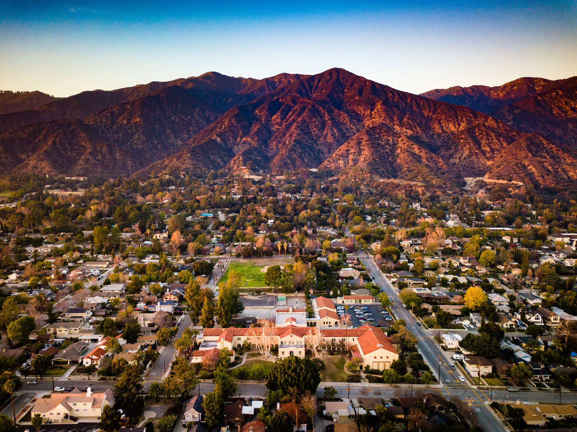 erik-tallackson-sierra-madre-aerial